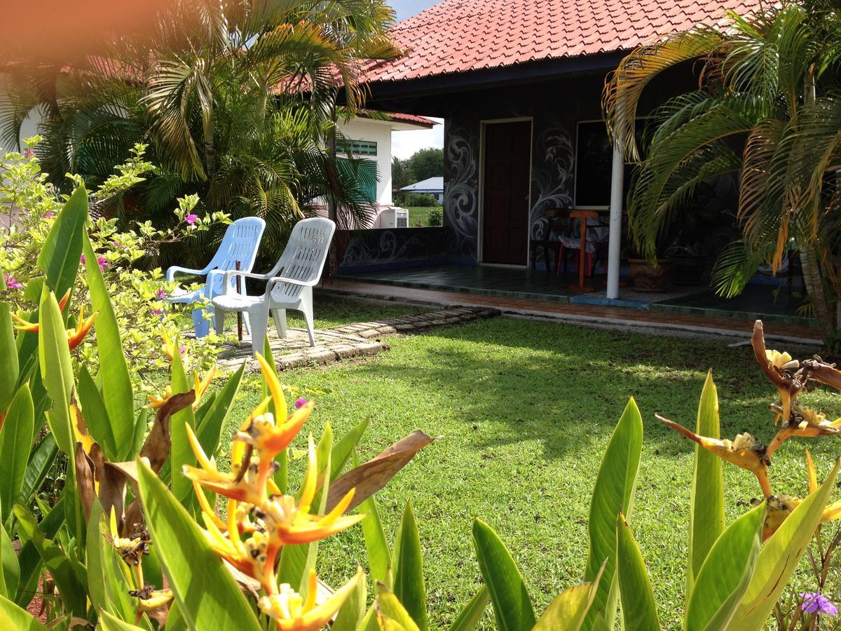 Rainbow Lodge Pantai Cenang  Extérieur photo