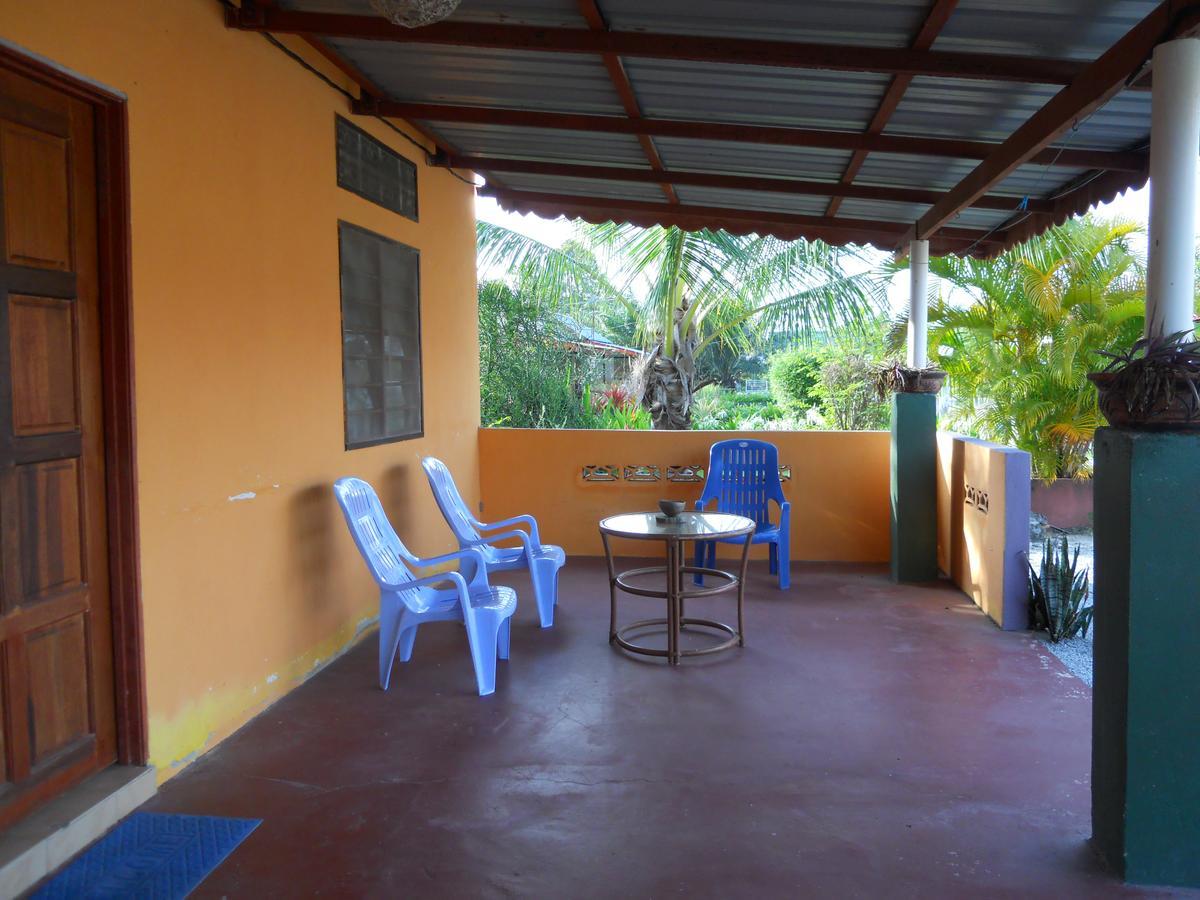 Rainbow Lodge Pantai Cenang  Extérieur photo